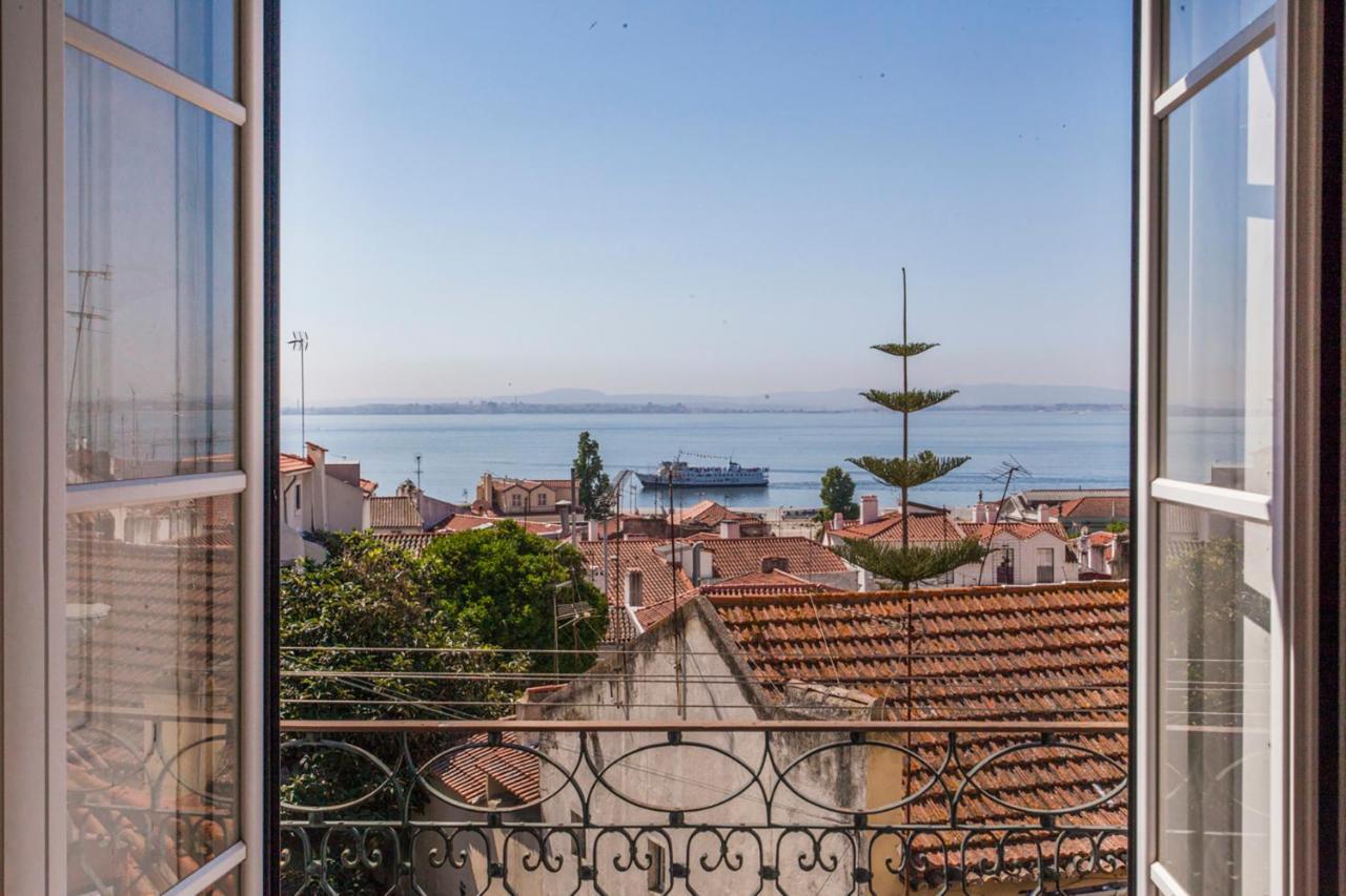 Amazing River View In Historical Lisboa Eksteriør bilde
